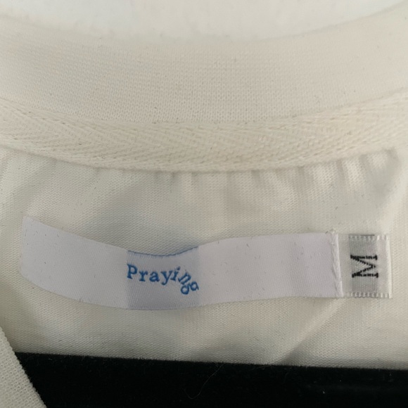 Praying Sex and the City Anime tee - Picture 3 of 6